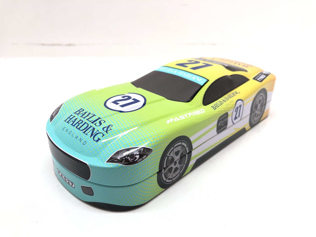 Lot 137  
            Edinburgh SR24 - Delivery Only 

                
QUANTITY OF HEALTH & BEAUTY ITEMS TO INCLUDE BAYLIS & HARDING CITRUS, LIME & MINT...