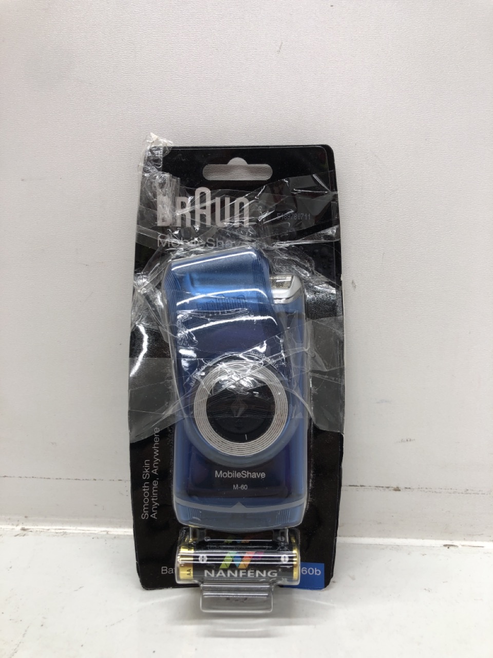 Lot 144  
            Edinburgh SR24 - Delivery Only 

                
QUANTITY OF HEALTH & BEAUTY ITEMS TO INCLUDE BRAUN POCKETGO MOBILE SHAVE ELECTRIC...