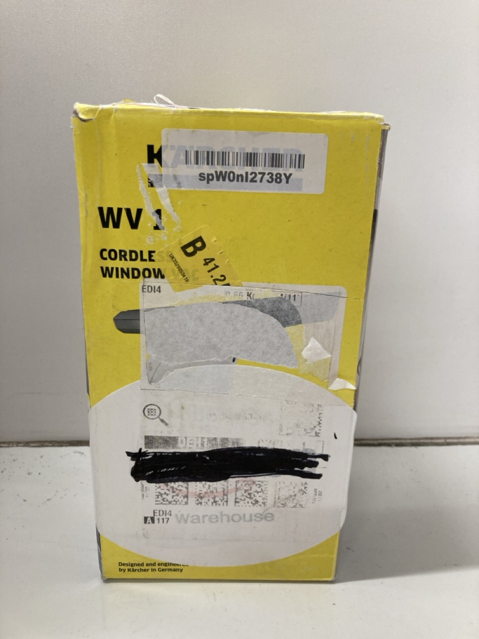 Lot 185  
            Edinburgh SR24 - Delivery Only 

                
KARCHER K2 HIGH PRESSURE WASHER + WV1 CORDLESS WINDOW VAC:: LOCATION - C RACK