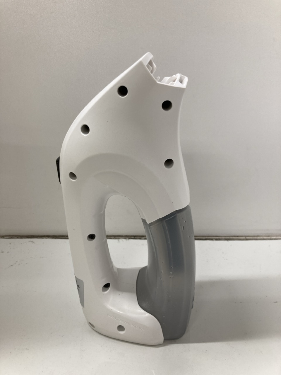 Lot 185  
            Edinburgh SR24 - Delivery Only 

                
KARCHER K2 HIGH PRESSURE WASHER + WV1 CORDLESS WINDOW VAC:: LOCATION - C RACK