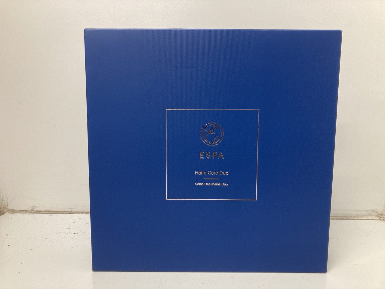 Lot 188  
            Edinburgh SR24 - Delivery Only 

                
QUANTITY OF HEALTH & BEAUTY ITEMS TO INCLUDE ESPA HAND CARE DUO | BERGAMOT & JASM...