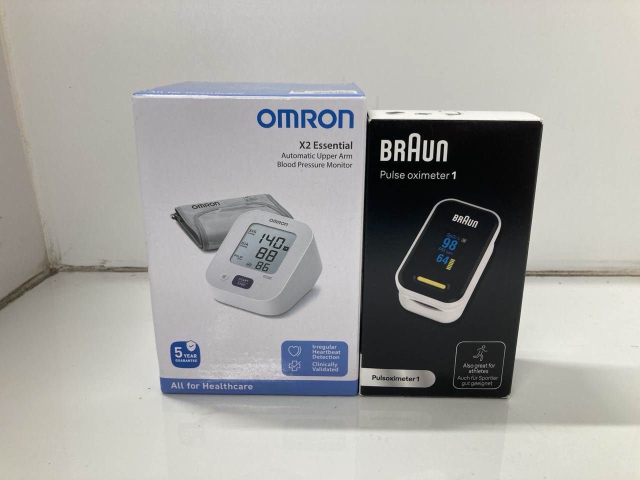 Lot 206  
            Edinburgh SR24 - Delivery Only 

                
QUANTITY OF HEALTH & BEAUTY ITEMS TO INCLUDE OMRON X2 BASIC AUTOMATIC UPPER ARM B... - Image 2