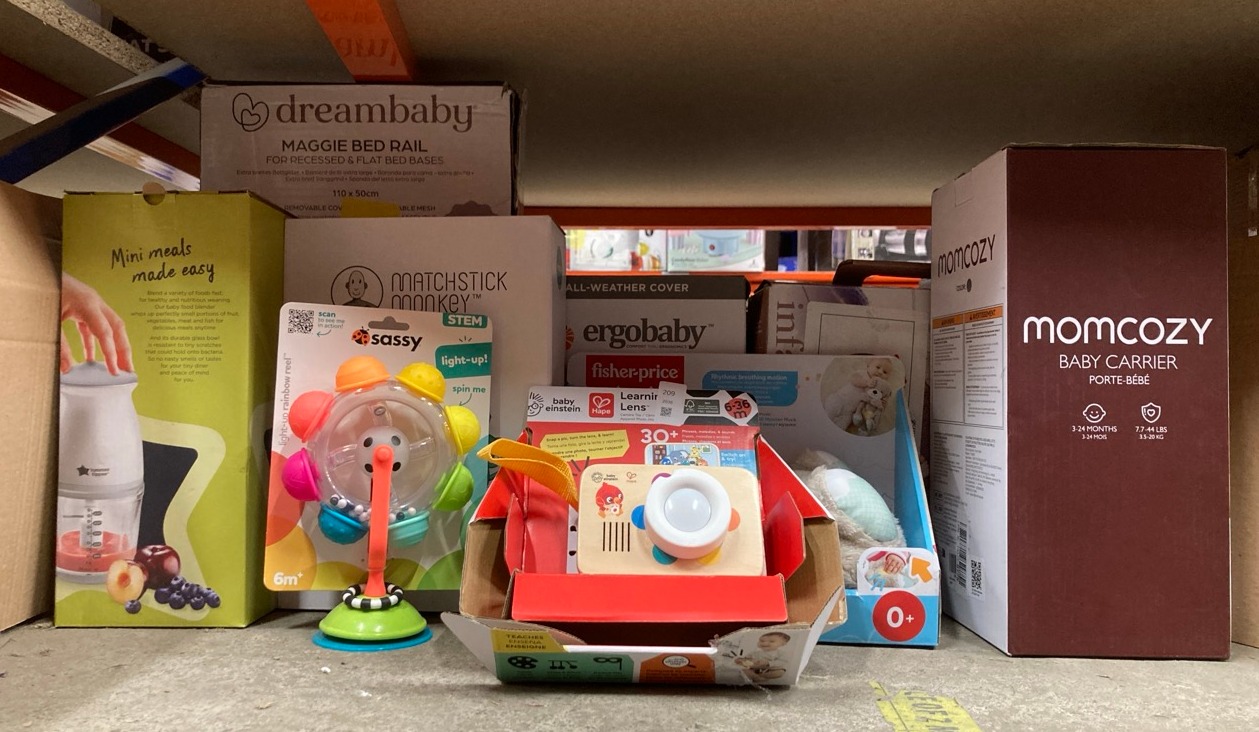 Lot 209  
            Edinburgh SR24 - Delivery Only 

                
QUANTITY OF BABY & TODDLER ITEMS TO INCLUDE BABY EINSTEIN + HAPE LEARNING LENS TO...