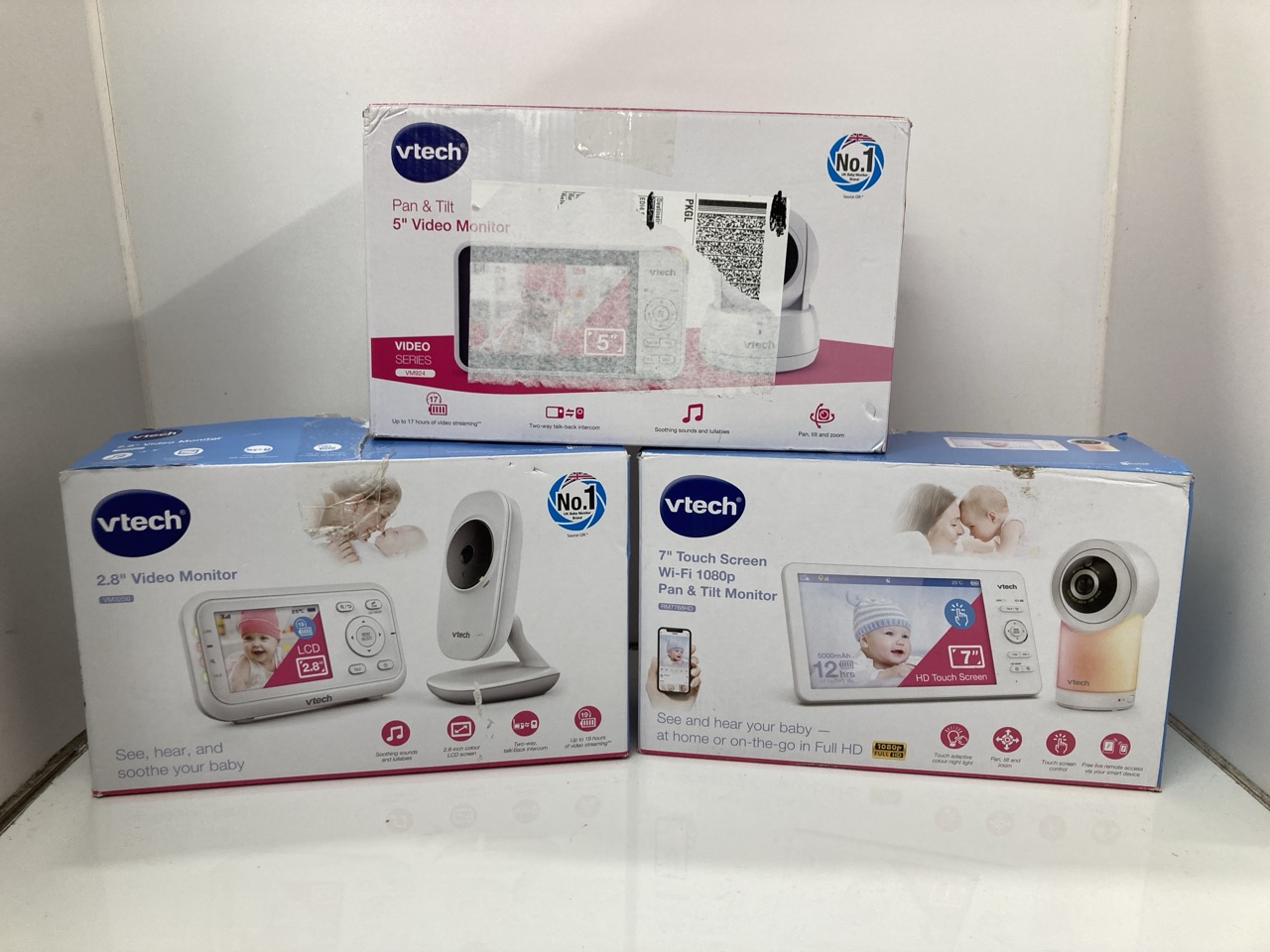 Lot 212  
            Edinburgh SR24 - Delivery Only 

                
QUANTITY OF BABY & TODDLER ITEMS TO INCLUDE VTECH VM3250 VIDEO BABY MONITOR WITH ...