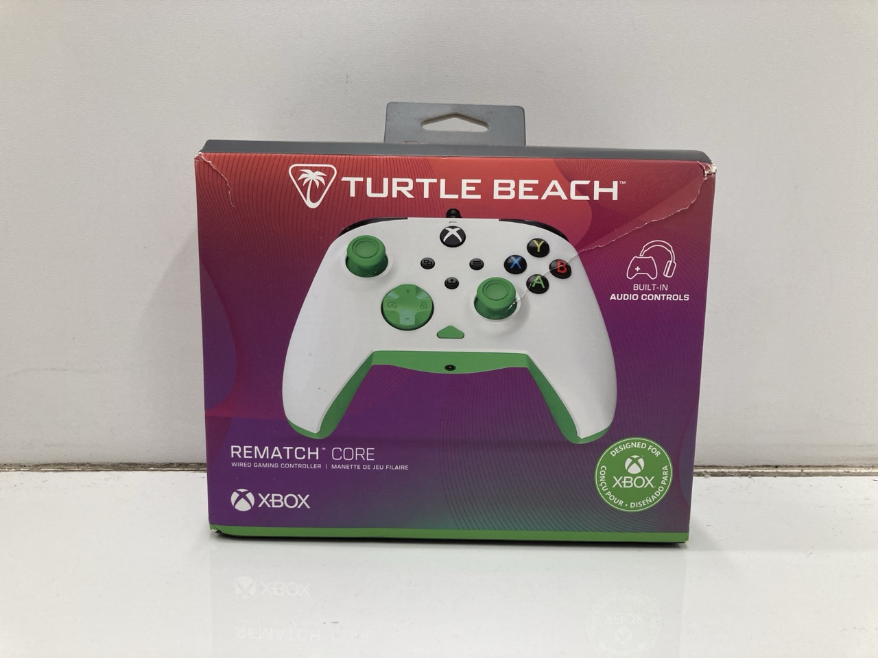 Lot 222  
            Edinburgh SR24 - Delivery Only 

                
QUANTITY OF TECH & GAMING ITEMS TO INCLUDE NINTENDO SWITCH - PRO CONTROLLER: LOCA...