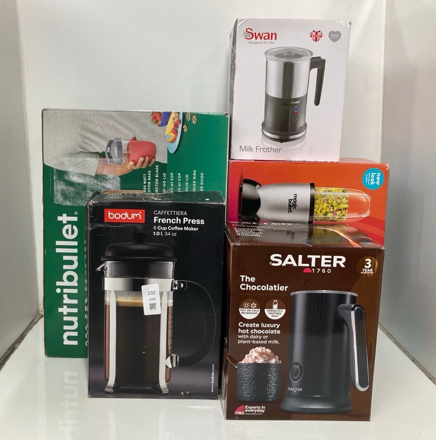 Lot 232  
            Edinburgh SR24 - Delivery Only 

                
QUANTITY OF KITCHEN & APPLIANCES ITEMS TO INCLUDE BODUM CAFFETTIERA 1.8L BLACK CA...