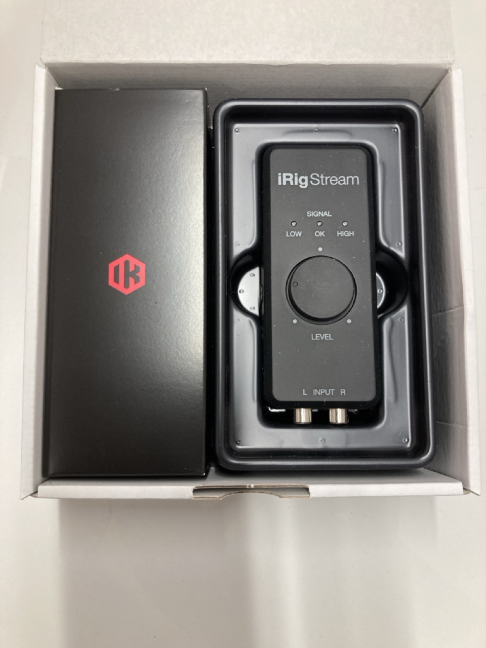 Lot 243  
            Edinburgh SR24 - Delivery Only 

                
IK MULTIMEDIA I RIG STREAM AUDIO INTERFACE : LOCATION - D RACK