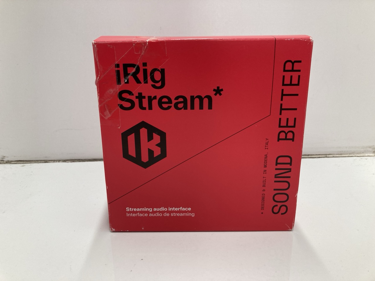 Lot 244  
            Edinburgh SR24 - Delivery Only 

                
IK MULTIMEDIA I RIG STREAM AUDIO INTERFACE : LOCATION - D RACK