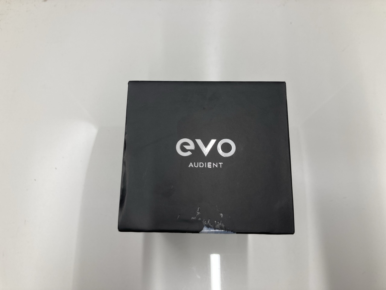 Lot 246  
            Edinburgh SR24 - Delivery Only 

                
AUDIENT EVO 4 USB AUDIO INTERFACE SOUND CARD FOR MUSIC PRODUCTION (2 IN / 2 OUT U...