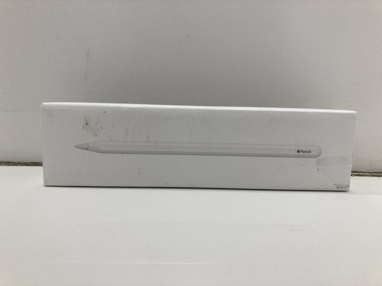Lot 247  
            Edinburgh SR24 - Delivery Only 

                
QUANTITY OF TECH & GAMING ITEMS TO INCLUDE APPLE USB-C TO APPLE PENCIL ADAPTER: L...