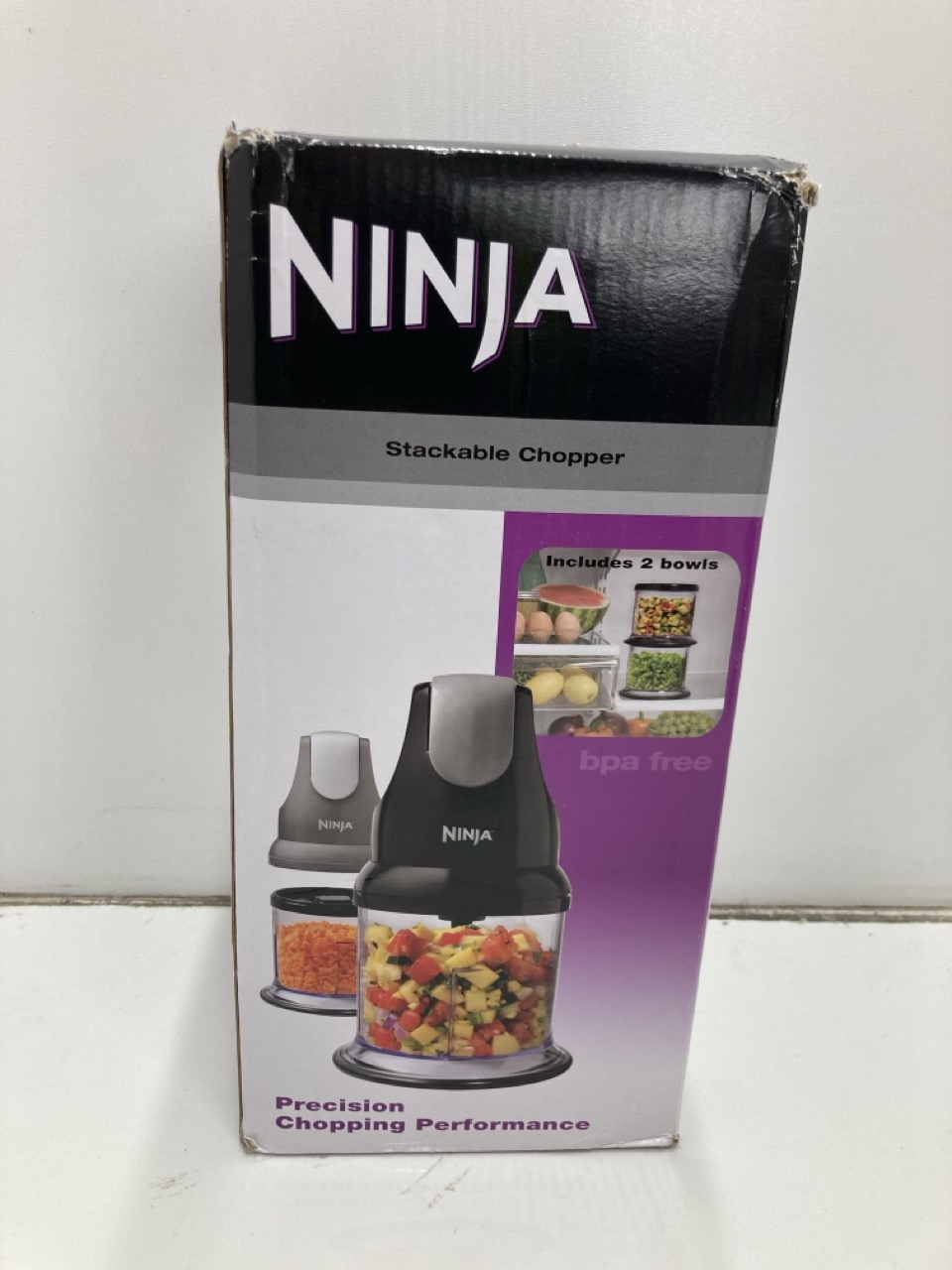 Lot 265  
            Edinburgh SR24 - Delivery Only 

                
QUANTITY OF KITCHEN & APPLIANCES ITEMS TO INCLUDE RUSSELL HOBBS QUIET BOIL KETTLE...