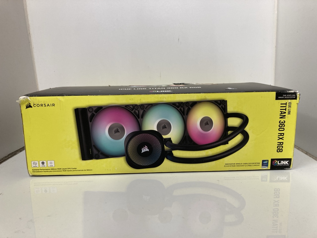 Lot 272  
            Edinburgh SR24 - Delivery Only 

                
CORSAIR ICUE LINK TITAN 360 RXRGB LIQUID CPU COOLER : LOCATION - D RACK