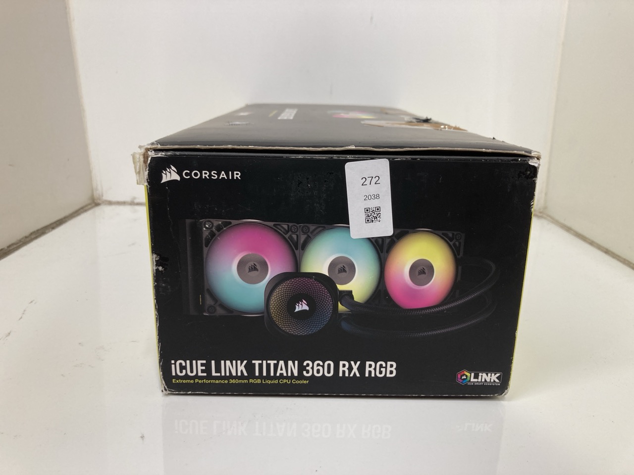 Lot 272  
            Edinburgh SR24 - Delivery Only 

                
CORSAIR ICUE LINK TITAN 360 RXRGB LIQUID CPU COOLER : LOCATION - D RACK