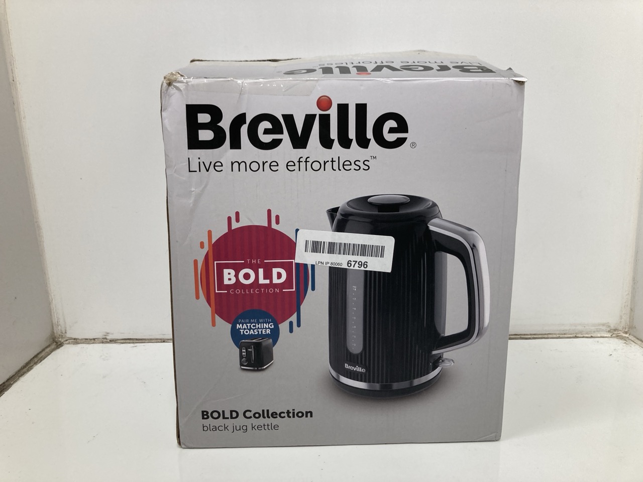 Lot 274  
            Edinburgh SR24 - Delivery Only 

                
QUANTITY OF KITCHEN & APPLIANCES ITEMS TO INCLUDE NUTRIBULLET PORTABLE BLENDER IN...