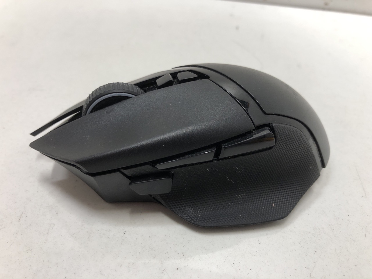 Lot 290  
            Edinburgh SR24 - Delivery Only 

                
RAZER BASILISK V3 PRO - CUSTOMIZABLE WIRELESS GAMING MOUSE HYPERSCROLL TILT WHEEL...