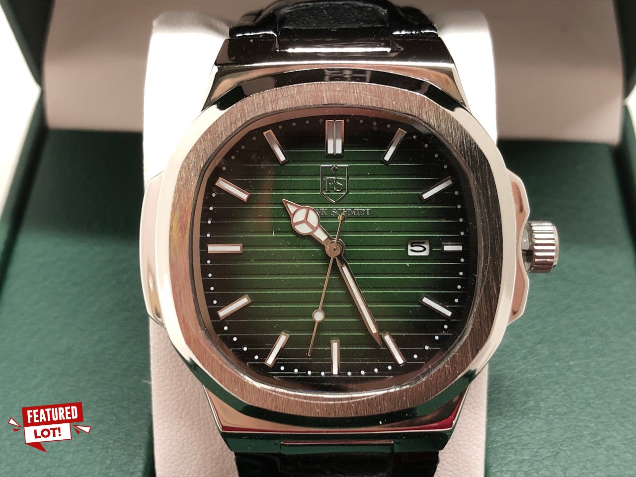 Lot 2  
            Edinburgh SR24 - Delivery Only 

                
MENS FRANK SCHMIFT WATCH - TEXTURED DIAL WITH DATE - LEATHER STRAP - MODEL:FSL AM...