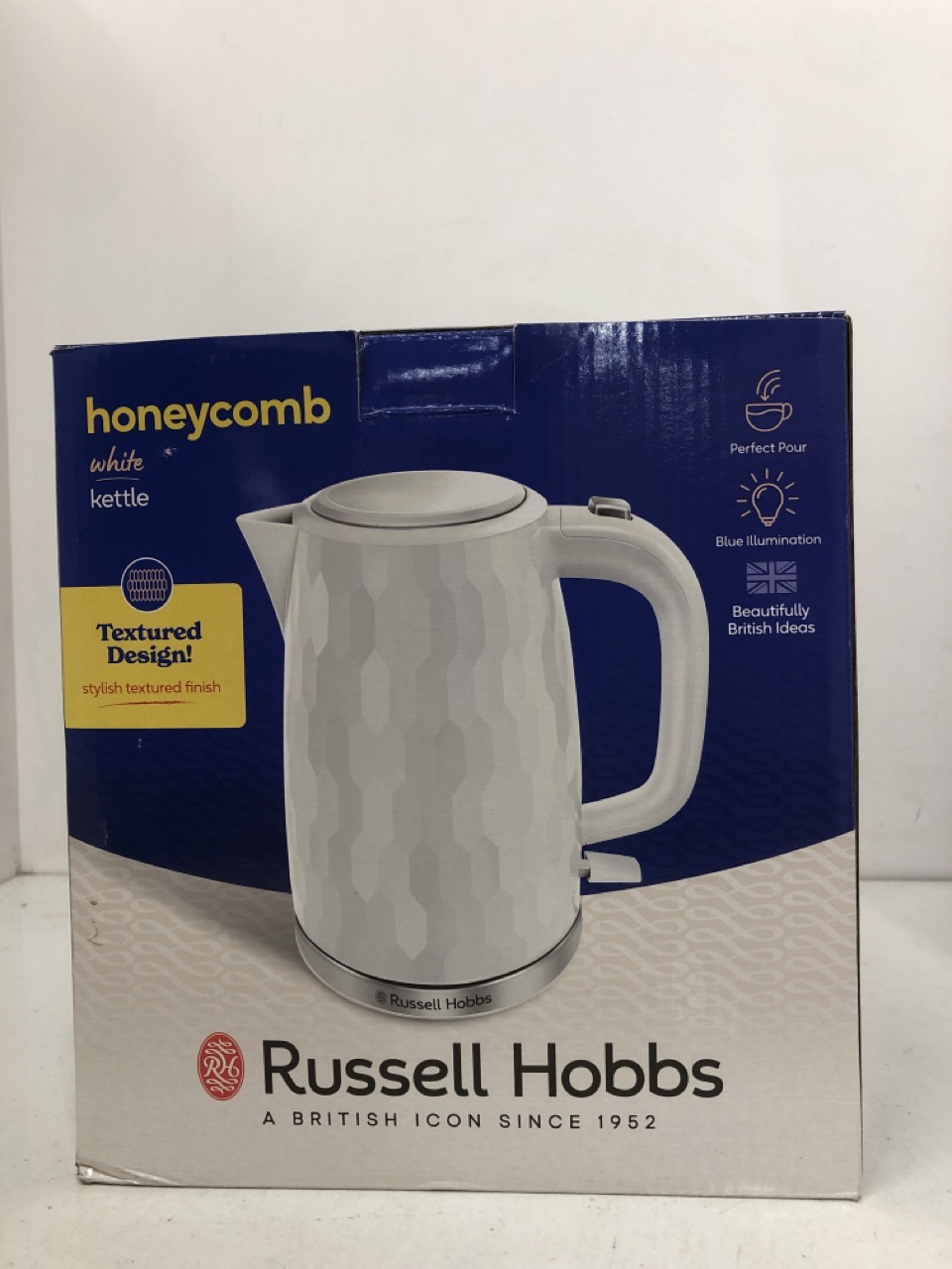 Lot 300  
            Edinburgh SR24 - Delivery Only 

                
QUANTITY OF KITCHEN & APPLIANCES ITEMS TO INCLUDE BREVILLE BLEND ACTIVE PERSONAL ...