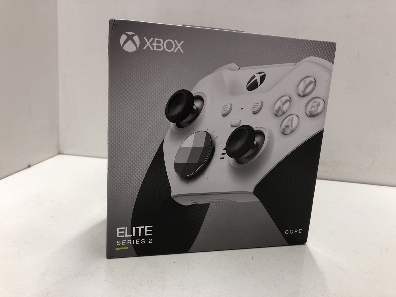 Lot 304  
            Edinburgh SR24 - Delivery Only 

                
XBOX ELITE BLUETOOTH WIRELESS CONTROLLER SERIES 2 - CORE EDITION (WHITE) FOR PC, ...