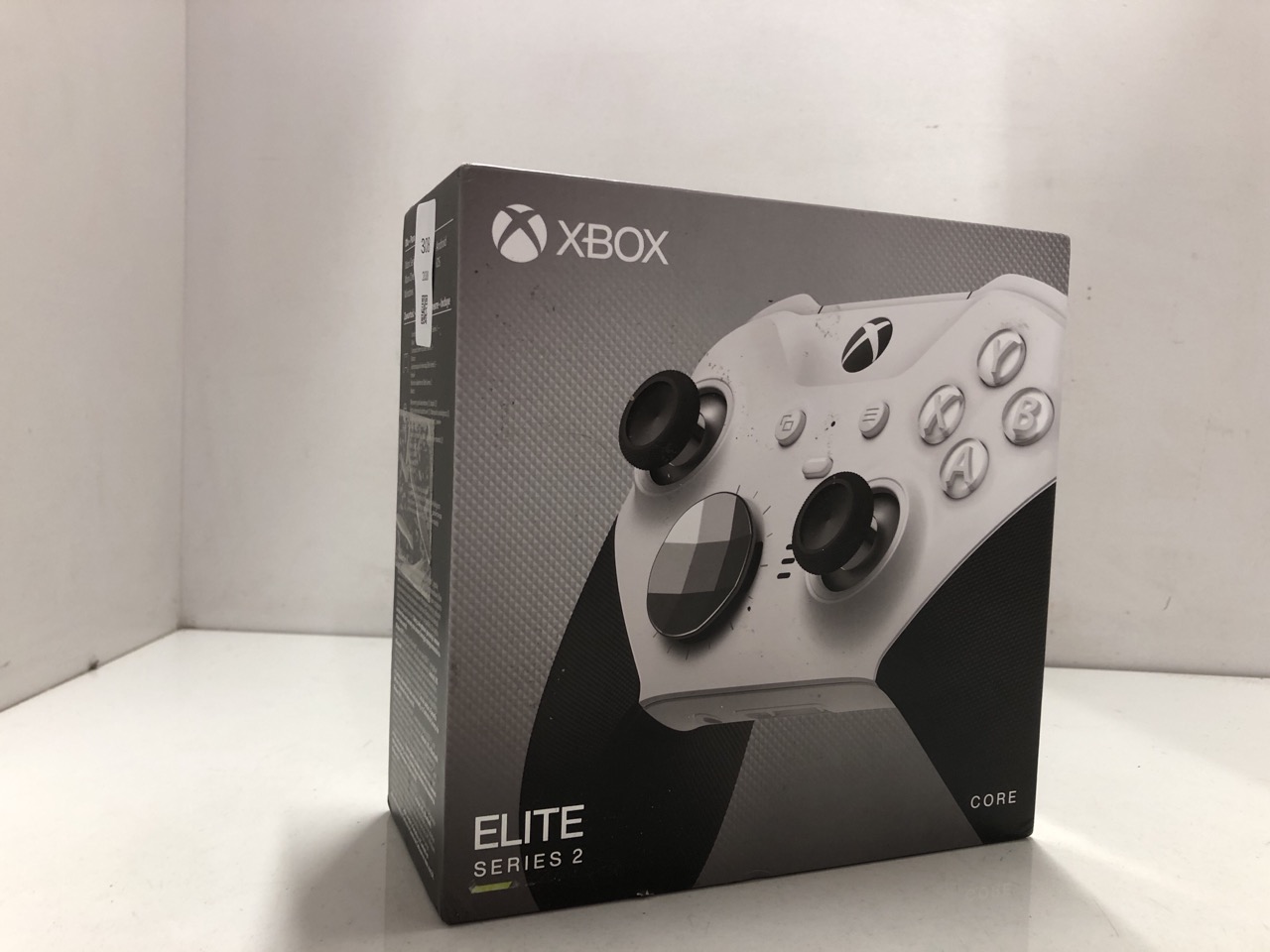 Lot 308  
            Edinburgh SR24 - Delivery Only 

                
XBOX ELITE BLUETOOTH WIRELESS CONTROLLER SERIES 2 - CORE EDITION (WHITE) FOR PC, ...