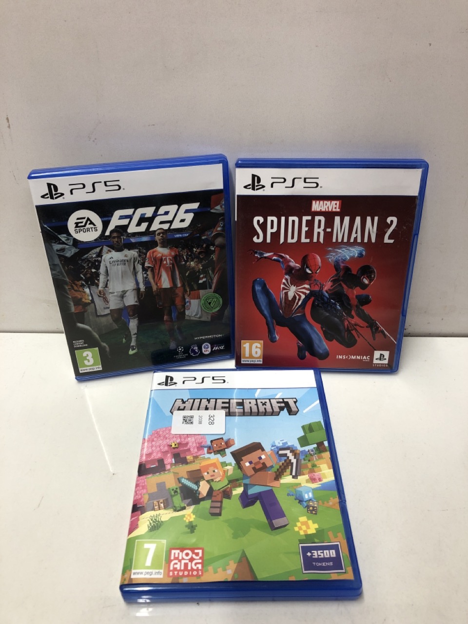 Lot 328  
            Edinburgh SR24 - Delivery Only 

                
QUANTITY OF TECH & GAMING ITEMS TO INCLUDE MINECRAFT - PS5 (DISC VERSION) 18+ I.D... - Image 2