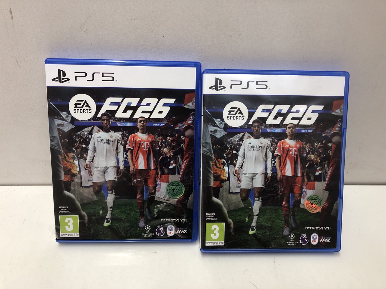 Lot 328  
            Edinburgh SR24 - Delivery Only 

                
QUANTITY OF TECH & GAMING ITEMS TO INCLUDE MINECRAFT - PS5 (DISC VERSION) 18+ I.D... - Image 3