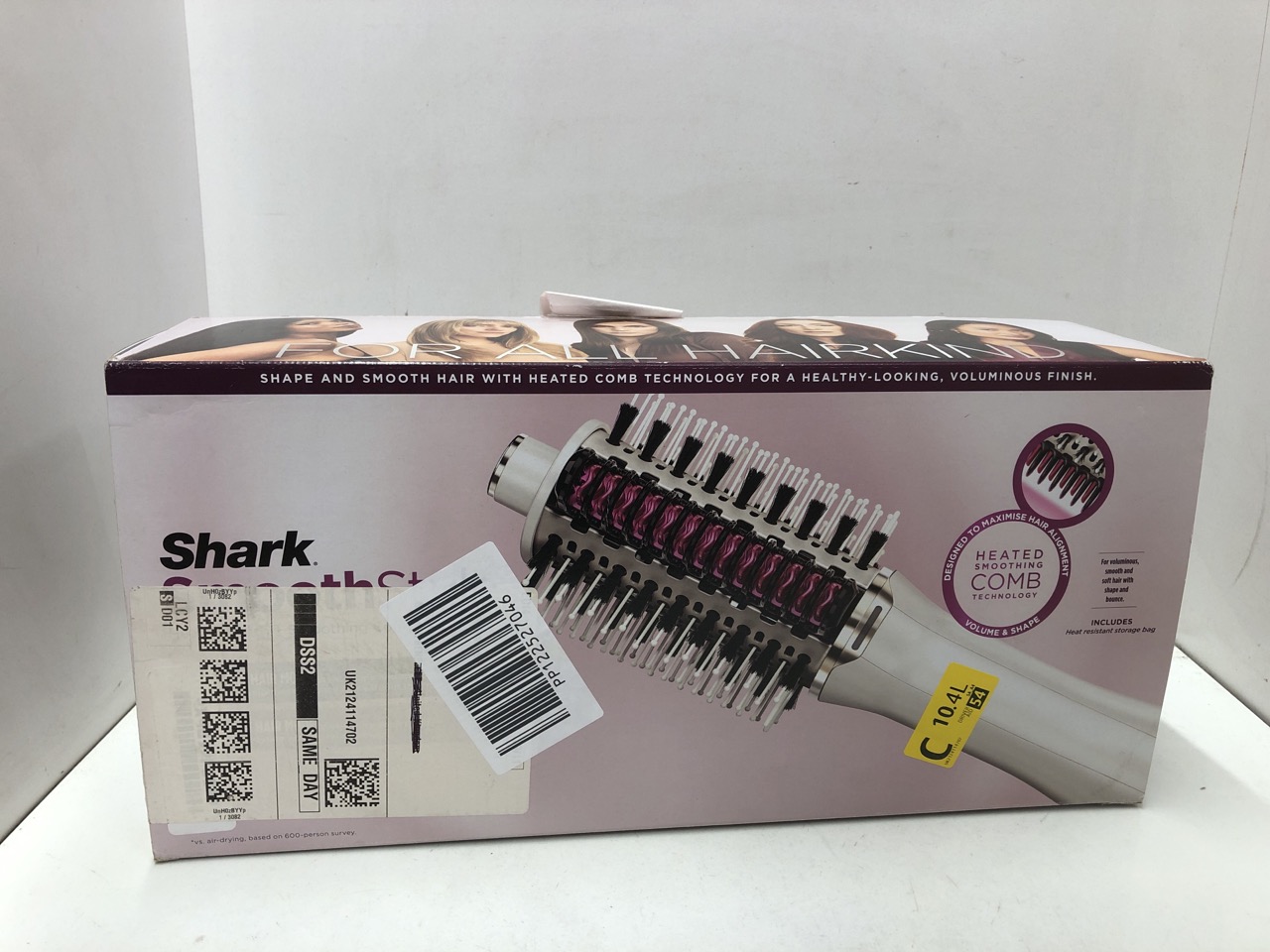 Lot 336  
            Edinburgh SR24 - Delivery Only 

                
SHARK SMOOTHSTYLE HEATED BRUSH AND COMB WITH HEAT-RESISTANT STORAGE BAG, WET & DR...