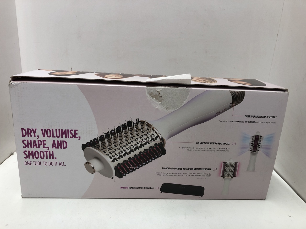 Lot 336  
            Edinburgh SR24 - Delivery Only 

                
SHARK SMOOTHSTYLE HEATED BRUSH AND COMB WITH HEAT-RESISTANT STORAGE BAG, WET & DR...