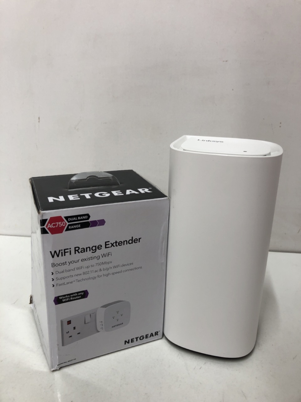 Lot 338  
            Edinburgh SR24 - Delivery Only 

                
QUANTITY OF ITEMS TO INCLUDE TAPO P110 (4-PACK) SMART PLUG WITH ENERGY MONITORING...