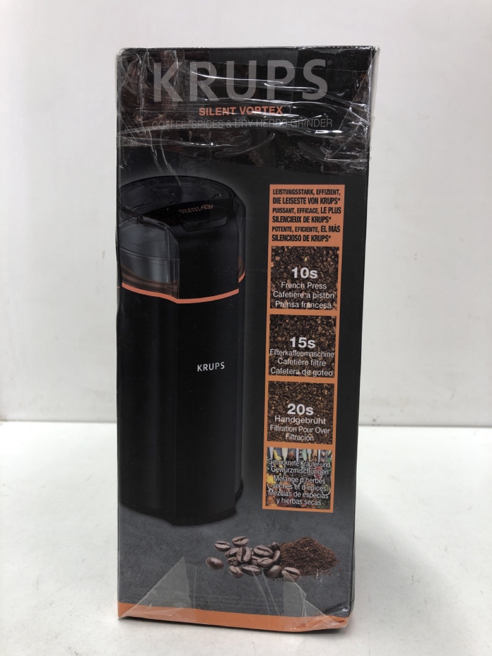 Lot 340  
            Edinburgh SR24 - Delivery Only 

                
QUANTITY OF KITCHEN & APPLIANCES ITEMS TO INCLUDE RUSSELL HOBBS ELECTRIC KETTLE (...