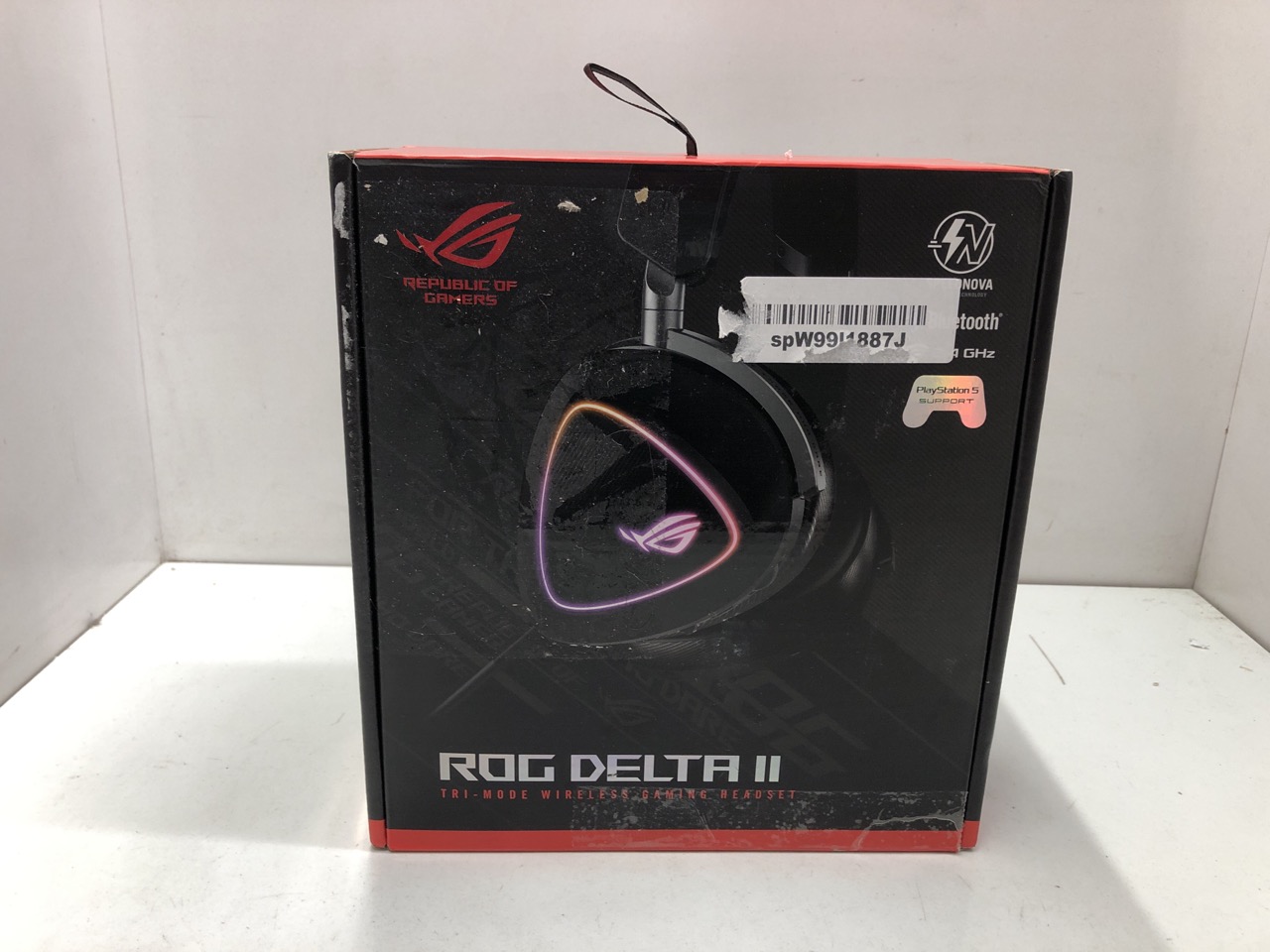 Lot 347  
            Edinburgh SR24 - Delivery Only 

                
ROG DELTA II TRI-MODE WIELESS GAMING HEADSET : LOCATION - E RACK