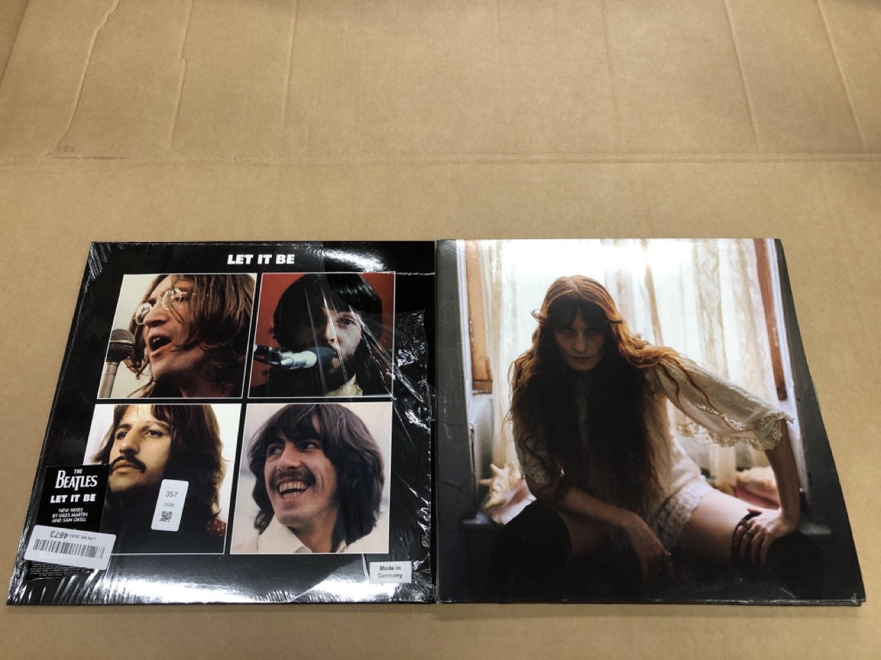 Lot 357  
            Edinburgh SR24 - Delivery Only 

                
QUANTITY OF VINYLS TO INCLUDE PLAYBOI CARTI [VINYL]: LOCATION - E RACK