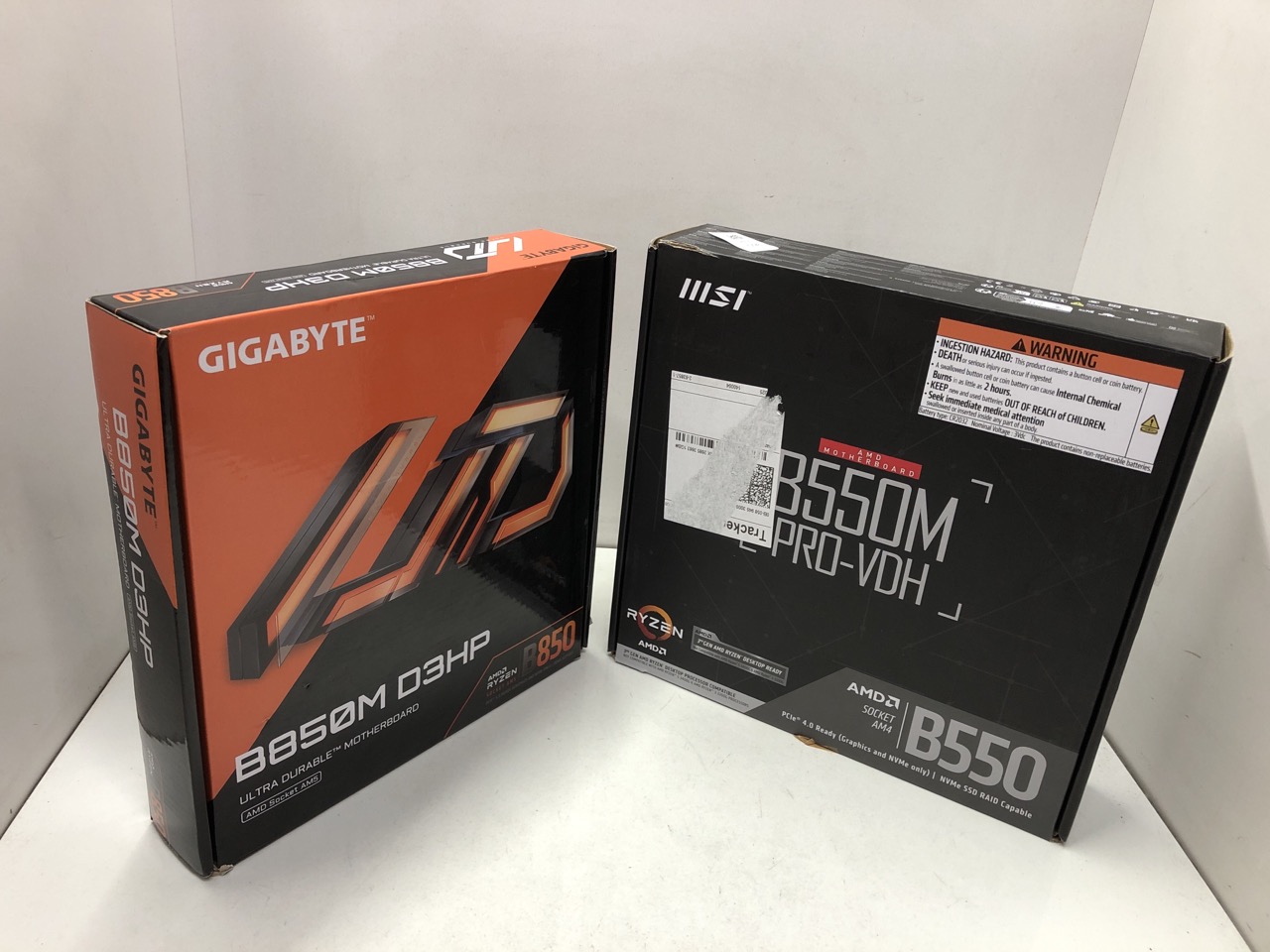 Lot 365  
            Edinburgh SR24 - Delivery Only 

                
GIGABYTE B850M D3HP MOTHERBOARD - AMD RYZEN 9000 SERIES CPUS, 5+2+2 PHASES DIGITA...