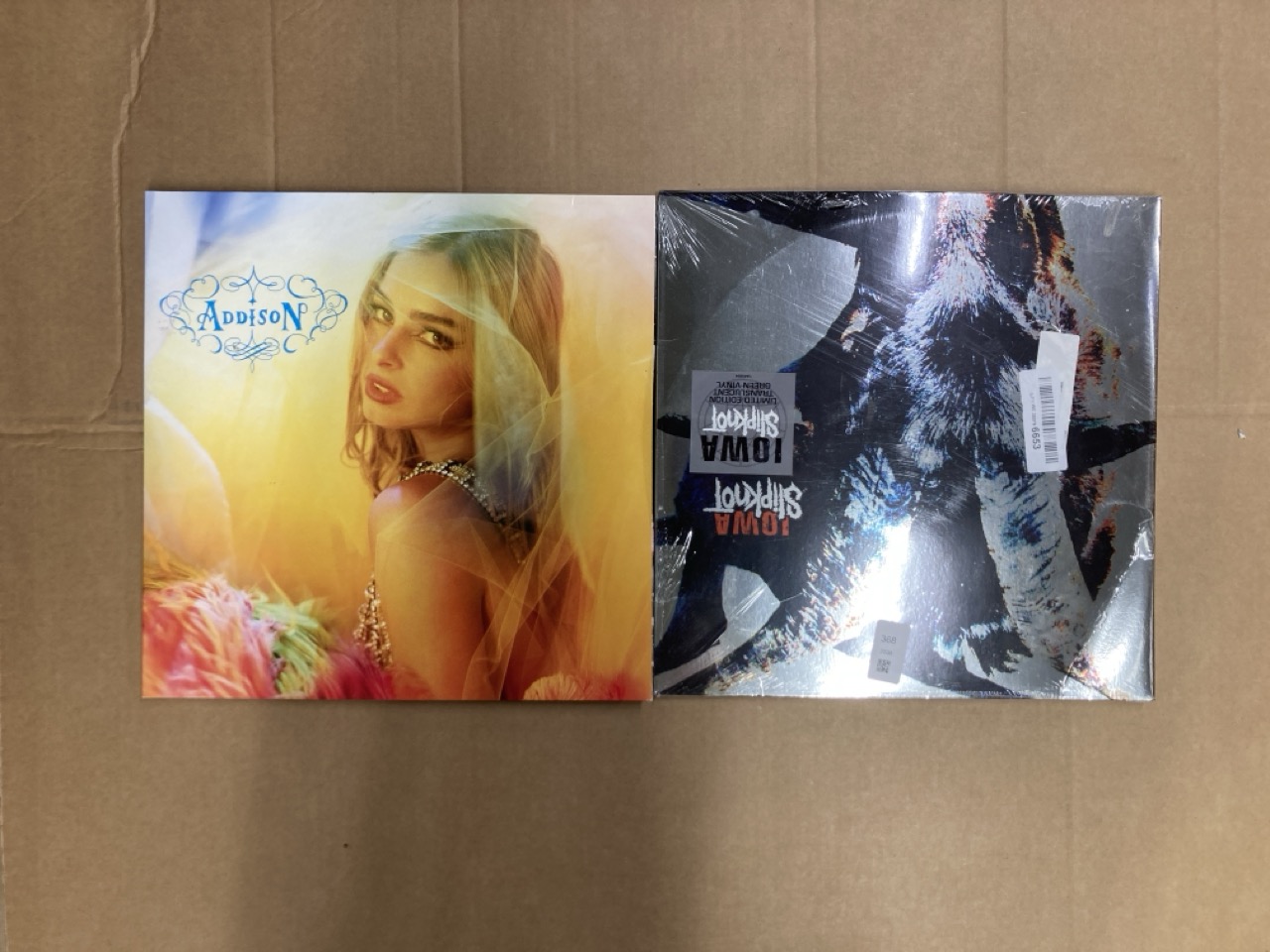 Lot 368  
            Edinburgh SR24 - Delivery Only 

                
QUANTITY OF  VINYLS TO INCLUDE IOWA (LIMITED EDITION TRANSLUCENT GREEN): LOCATION...