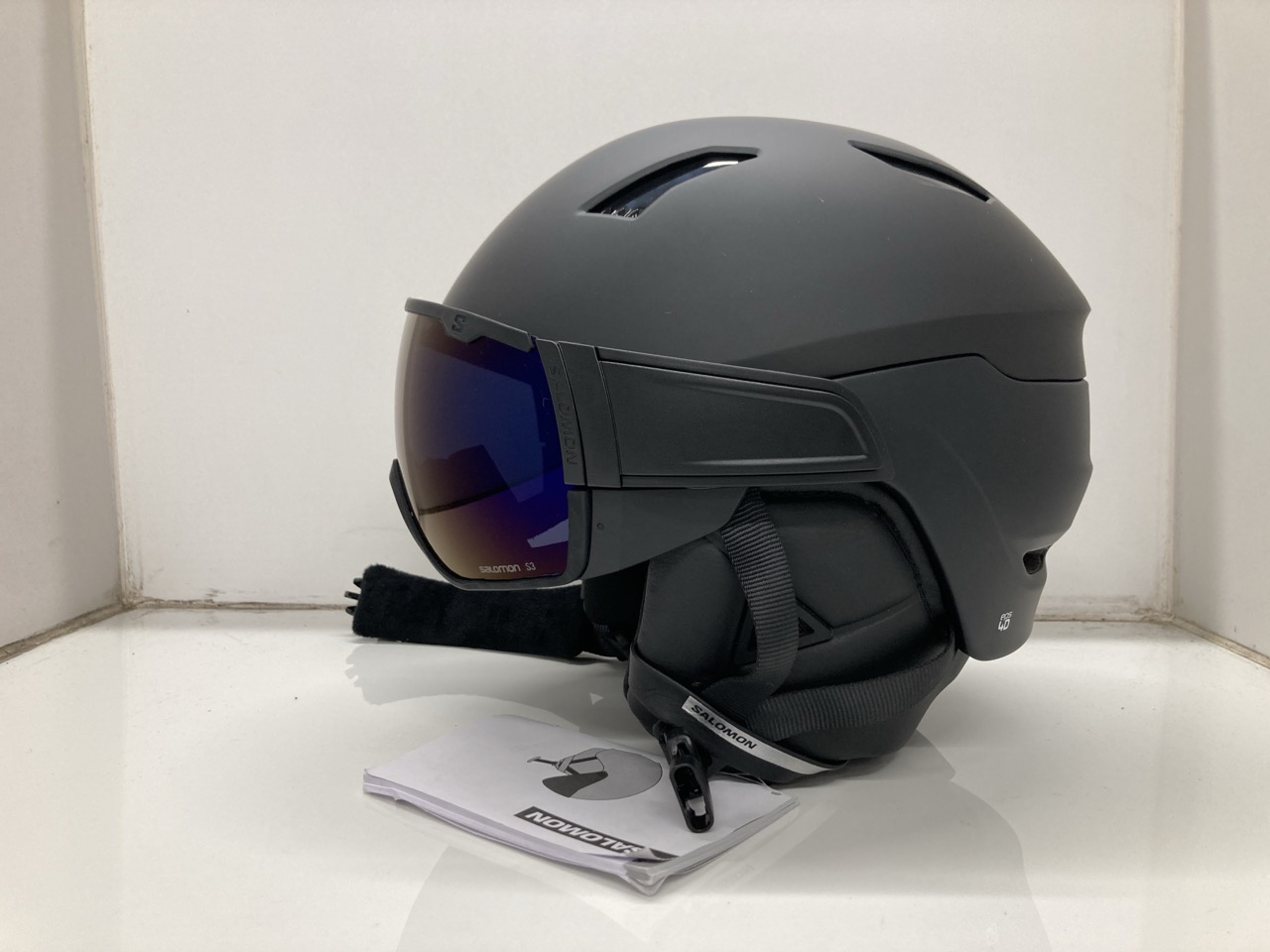 Lot 382  
            Edinburgh SR24 - Delivery Only 

                
SALOMON DRIVER S BLACK HELMET UK S + CORE BLACK HELMET UK XS/S: LOCATION - F RACK - Image 4