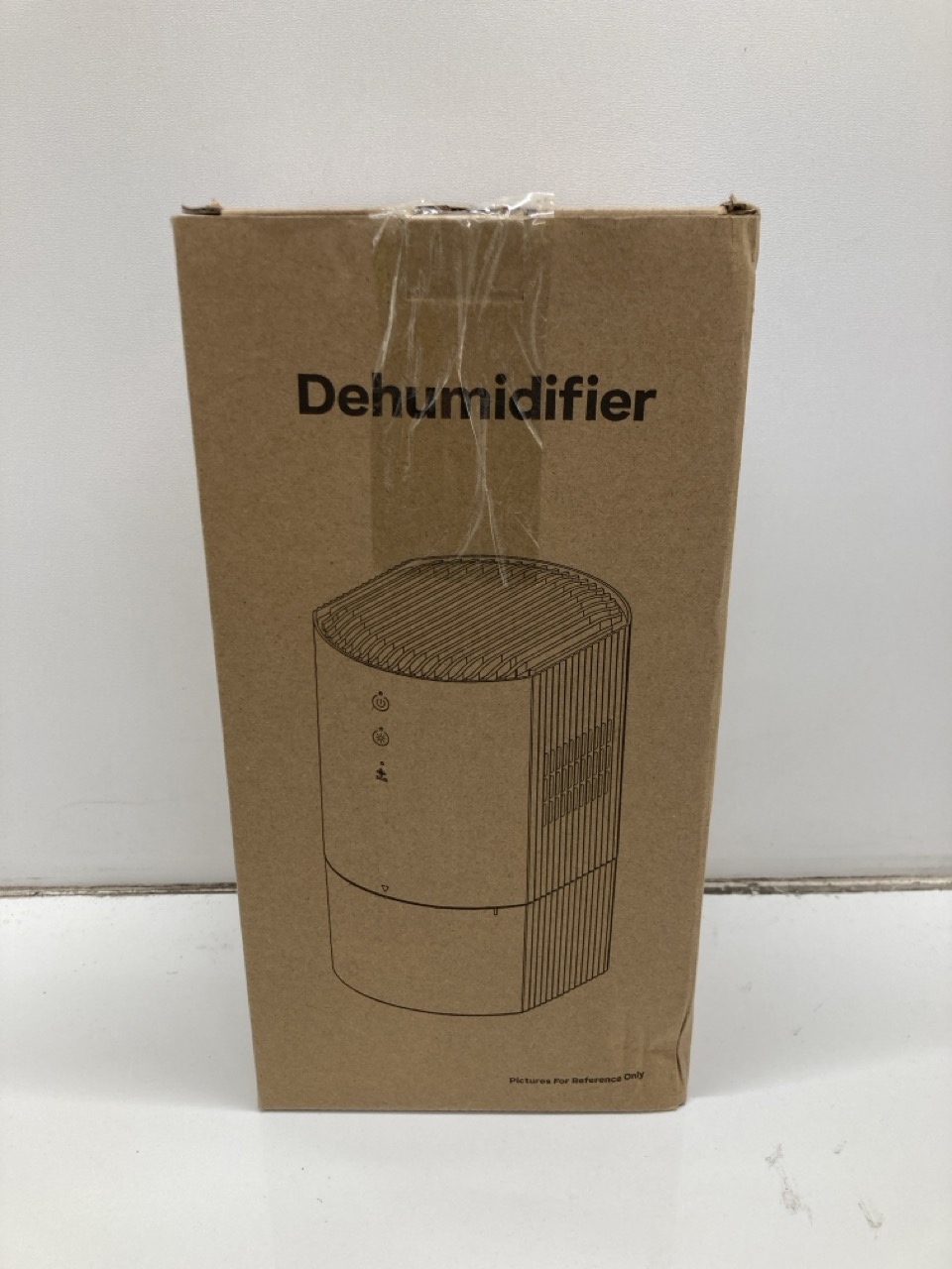 Lot 394  
            Edinburgh SR24 - Delivery Only 

                
QUANTITY OF KITCHEN & APPLIANCES ITEMS TO INCLUDE BELLA ROTATING WAFFLE MAKER, ST...