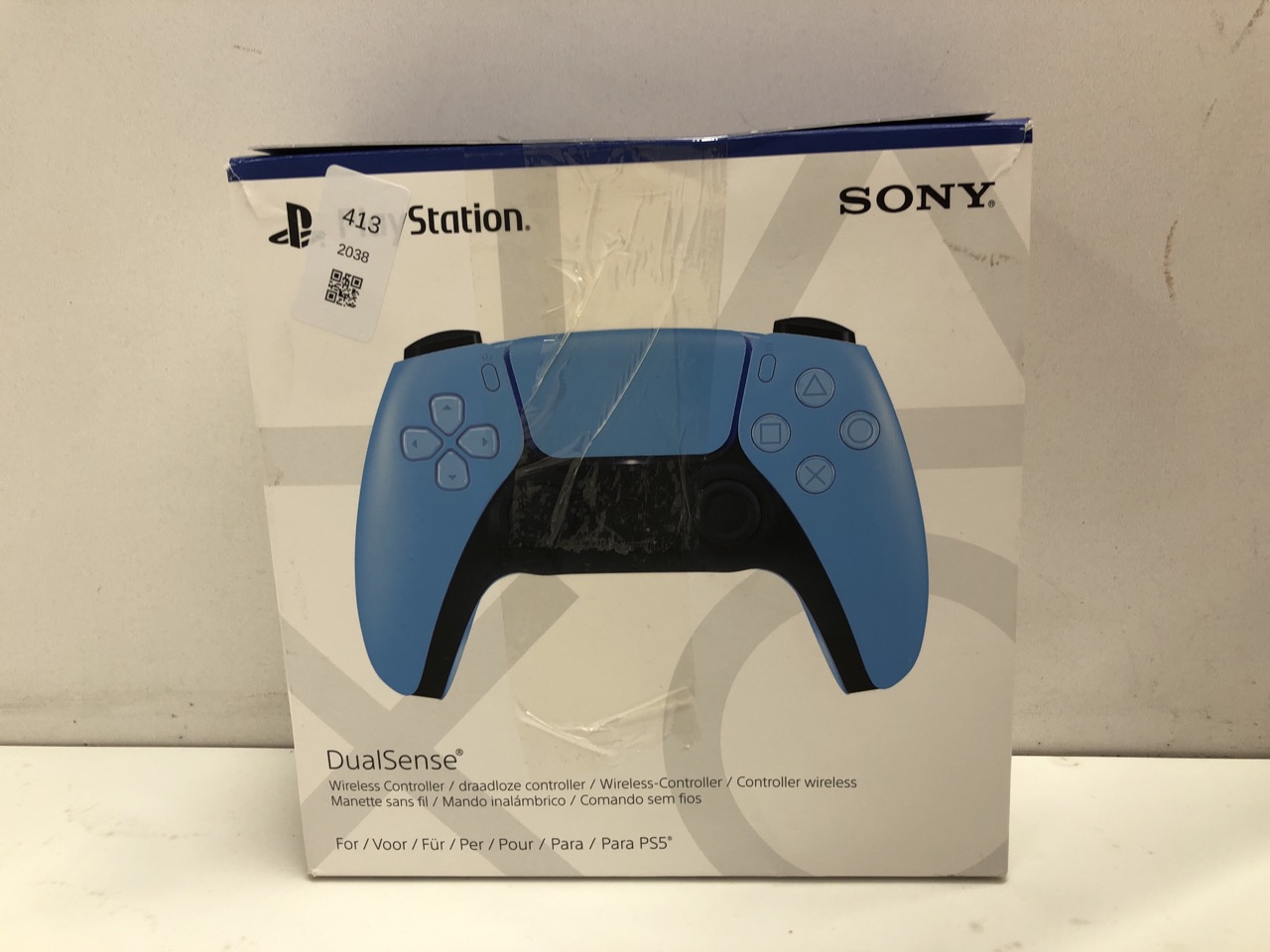 Lot 413  
            Edinburgh SR24 - Delivery Only 

                
QUANTITY OF TECH & GAMING ITEMS TO INCLUDE PLAYSTATION SONY DUALSENSE WIRELESS CO...