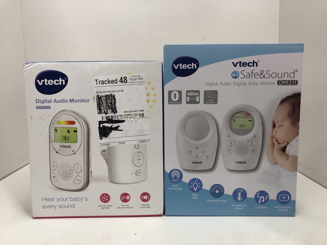 Lot 428  
            Edinburgh SR24 - Delivery Only 

                
VTECH AM706-1W BABY MONITOR WITH LONG RANGE, UP TO 1,000FT, CLEAR SOUND, 2-WAY AU...