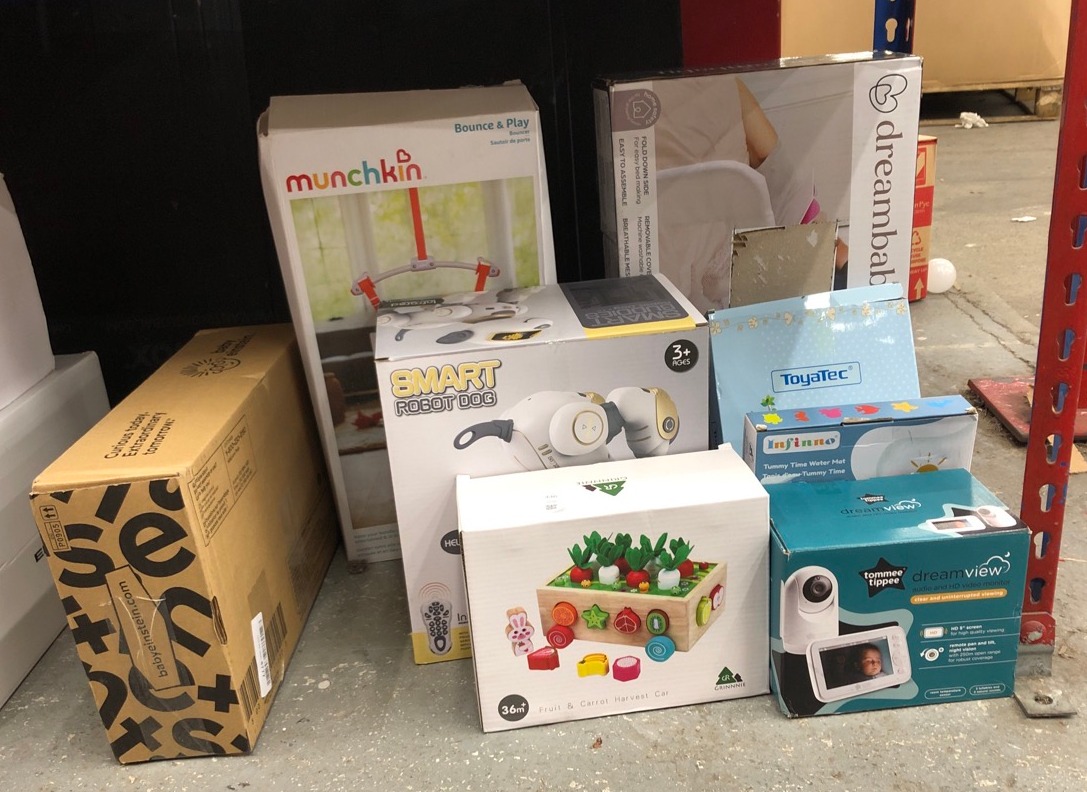 Lot 446  
            Edinburgh SR24 - Delivery Only 

                
QUANTITY OF BABY & TODDLER ITEMS TO INCLUDE PRINSUN MONTESSORI TOYS FROM 3 YEARS ...