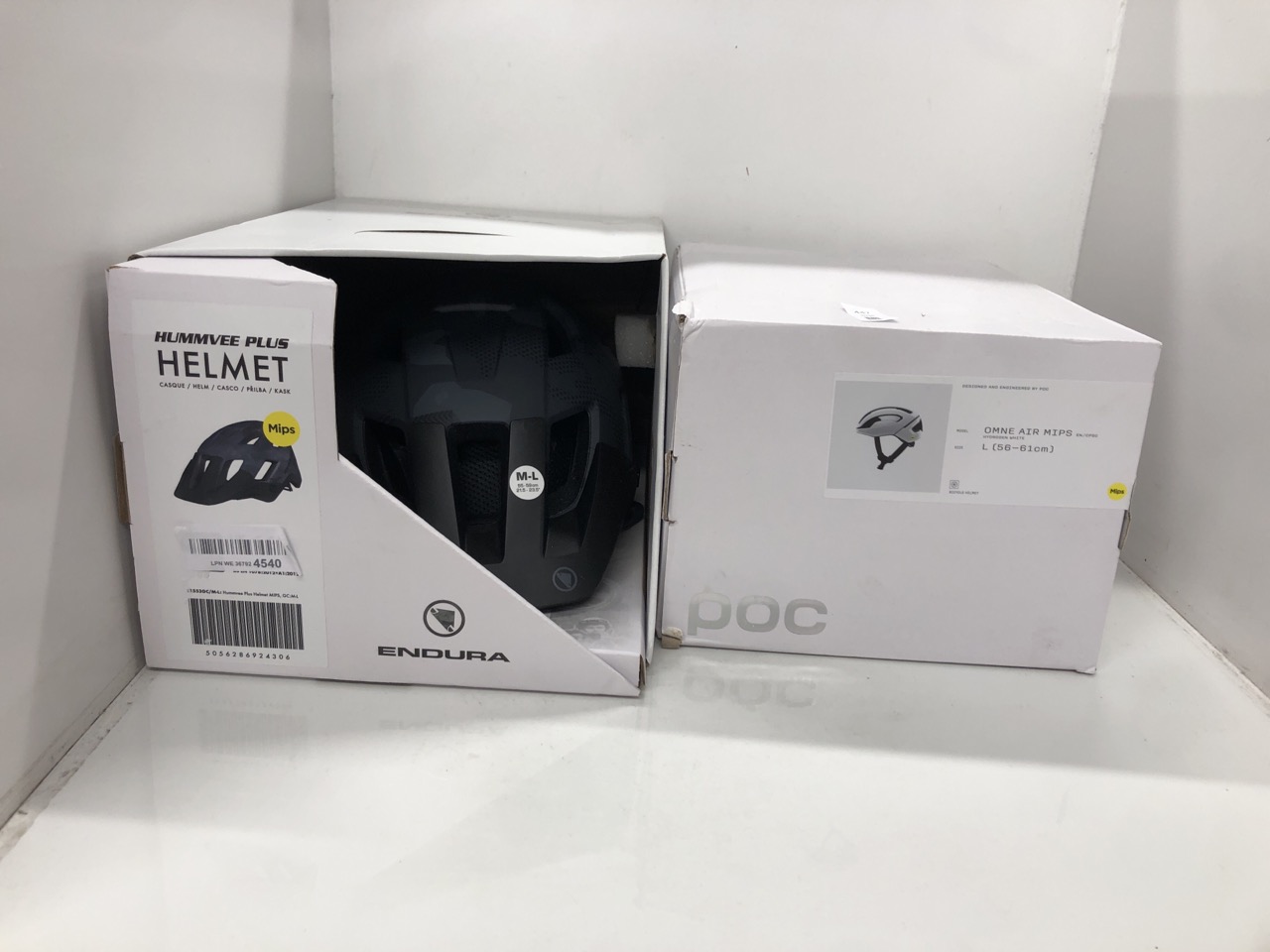 Lot 447  
            Edinburgh SR24 - Delivery Only 

                
ENDURA HUMMVEE PLUS MIPS® HELMET | CYCLING PROTECTION | ADJUSTABLE FIT HELMET, GR...