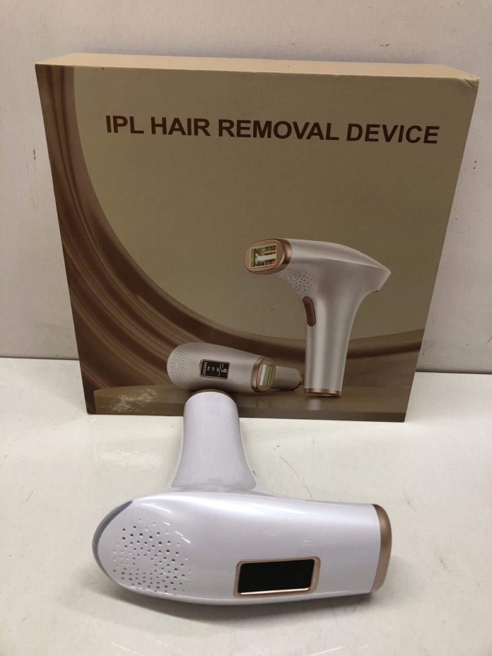 Lot 462  
            Edinburgh SR24 - Delivery Only 

                
IPL HAIR REMOVAL DEVICE : LOCATION - G RACK