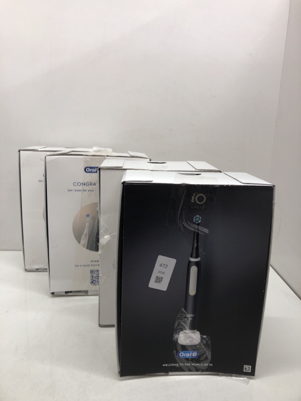 Lot 472  
            Edinburgh SR24 - Delivery Only 

                
QUANTITY OF HEALTH & BEAUTY ITEMS TO INCLUDE ORAL B IO SERIES 3 WIRELESS TOOTHBRU...