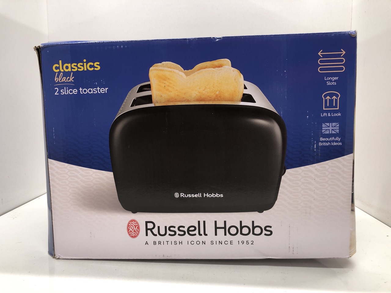 Lot 501  
            Edinburgh SR24 - Delivery Only 

                
QUANTITY OF KITCHEN & APPLIANCES ITEMS TO INCLUDE RUSSELL HOBBS 2 SLICE LIFT & LO...