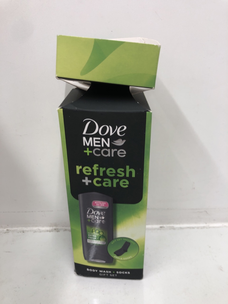 Lot 511  
            Edinburgh SR24 - Delivery Only 

                
QUANTITY OF HEALTH & BEAUTY ITEMS TO INCLUDE OLD SPICE URBAN TRAVELLER GIFT SET W...