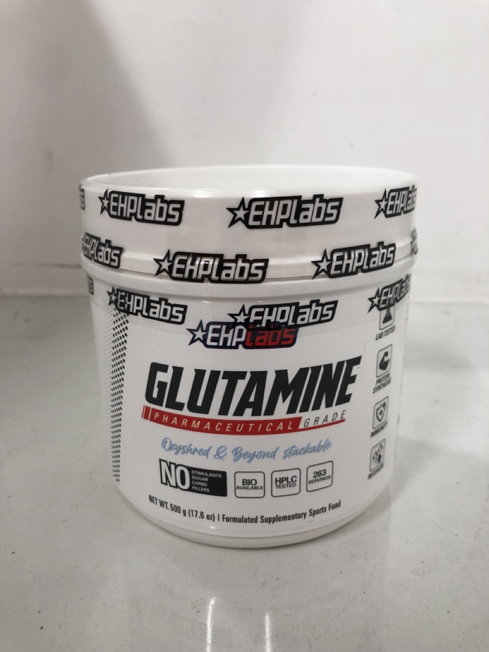 Lot 517  
            Edinburgh SR24 - Delivery Only 

                
QUANTITY OF ITEMS TO INCLUDE EHPLABS GLUTAMINE RECOVERY AMINO ACIDS (500G) IMPROV... - Image 2