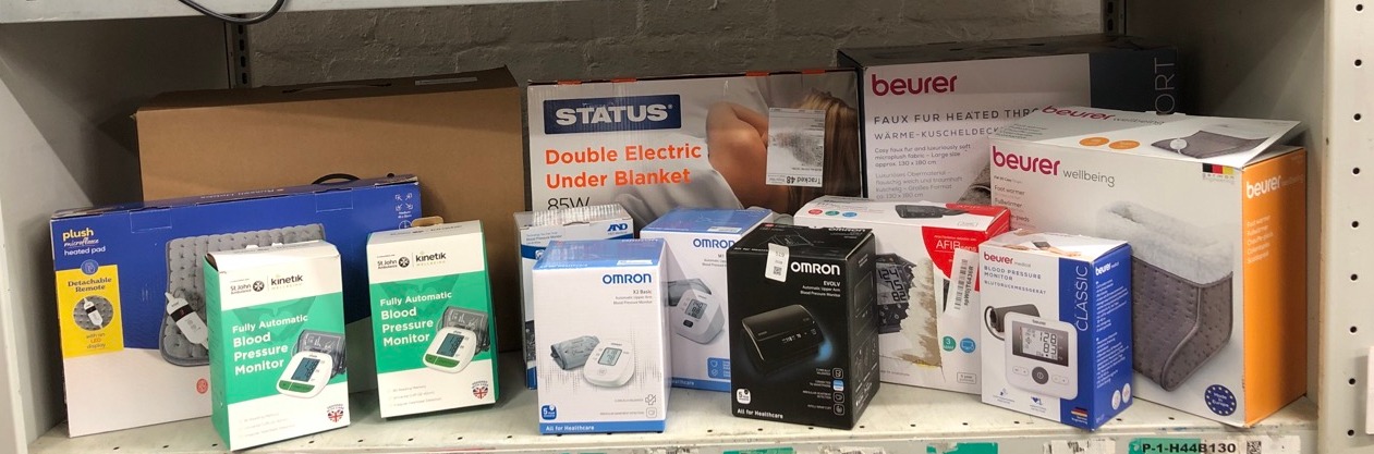 Lot 519  
            Edinburgh SR24 - Delivery Only 

                
QUANTITY OF HEALTH & BEAUTY ITEMS TO INCLUDE OMRON EVOLV WIRELESS UPPER ARM BLOOD...