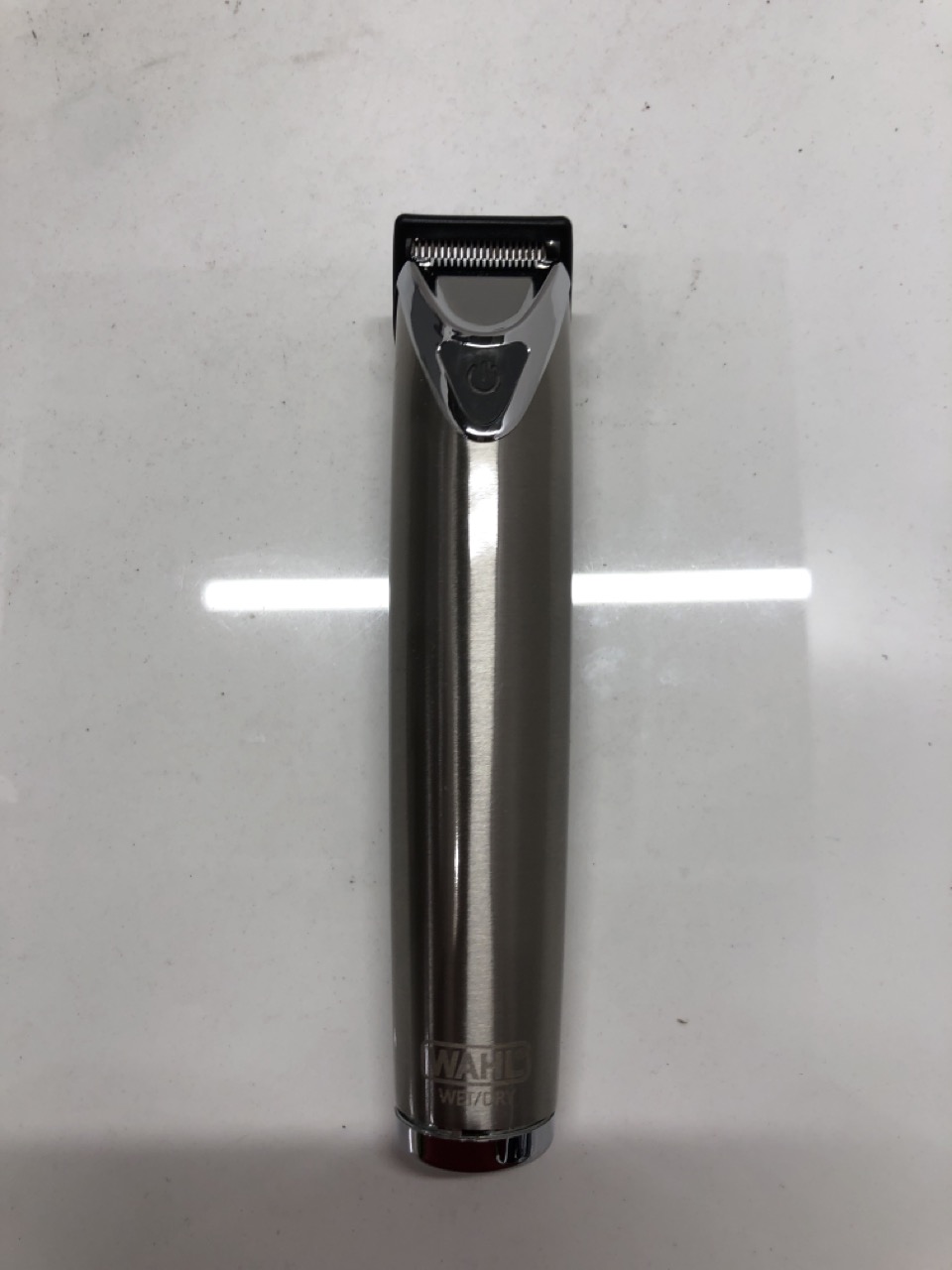 Lot 523  
            Edinburgh SR24 - Delivery Only 

                
QUANTITY OF HEALTH & BEAUTY ITEMS TO INCLUDE WAHL STAINLESS STEEL STUBBLE & BEARD...