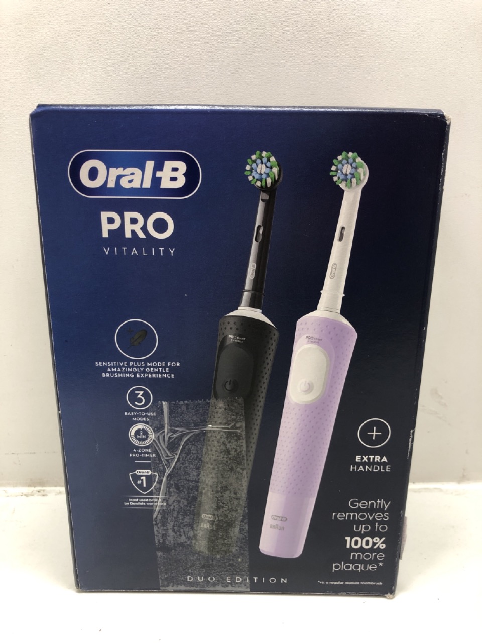 Lot 527  
            Edinburgh SR24 - Delivery Only 

                
QUANTITY OF HEALTH & BEAUTY ITEMS TO INCLUDE ORAL-B VITALITY PRO ELECTRIC TOOTHBR... - Image 2