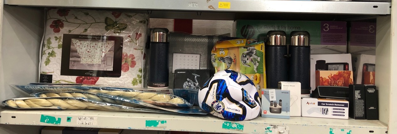 Lot 528  
            Edinburgh SR24 - Delivery Only 

                
QUANTITY OF GENRAL GOODS TO INCLUDE HITOZON WIRELESS MICROPHONE: LOCATION - BACK ...