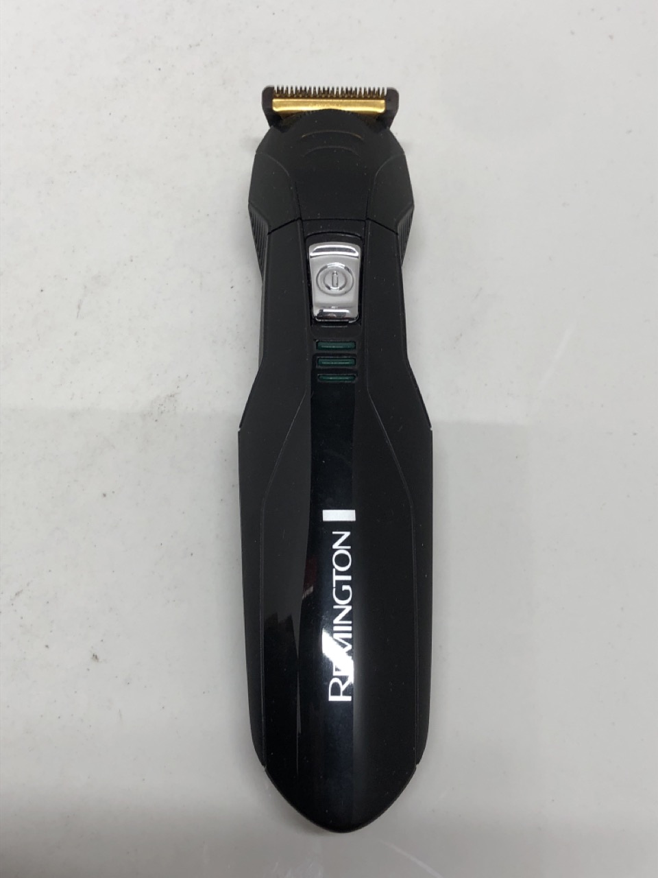 Lot 52  
            Edinburgh SR24 - Delivery Only 

                
QUANTITY OF HEALTH & BEAUTY ITEMS TO INCLUDE REMINGTON ALL-IN-ONE GROOMING  BEARD...