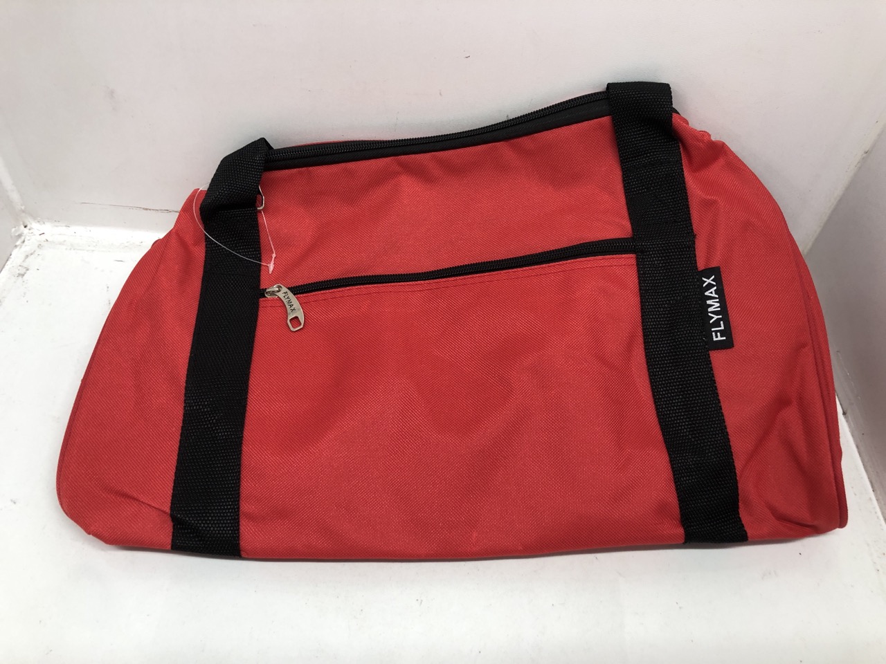 Lot 532  
            Edinburgh SR24 - Delivery Only 

                
1 X BOX OF BAGS TO INCLUDE RED FLYMAX BAG: LOCATION - BACK RACK